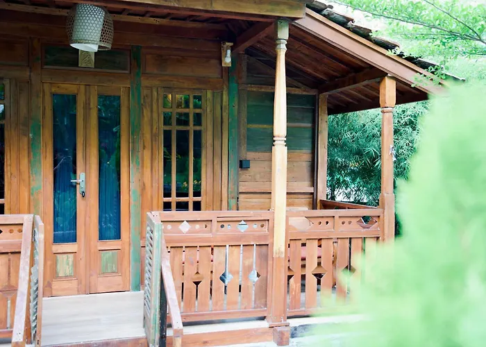 Beehive Hotel